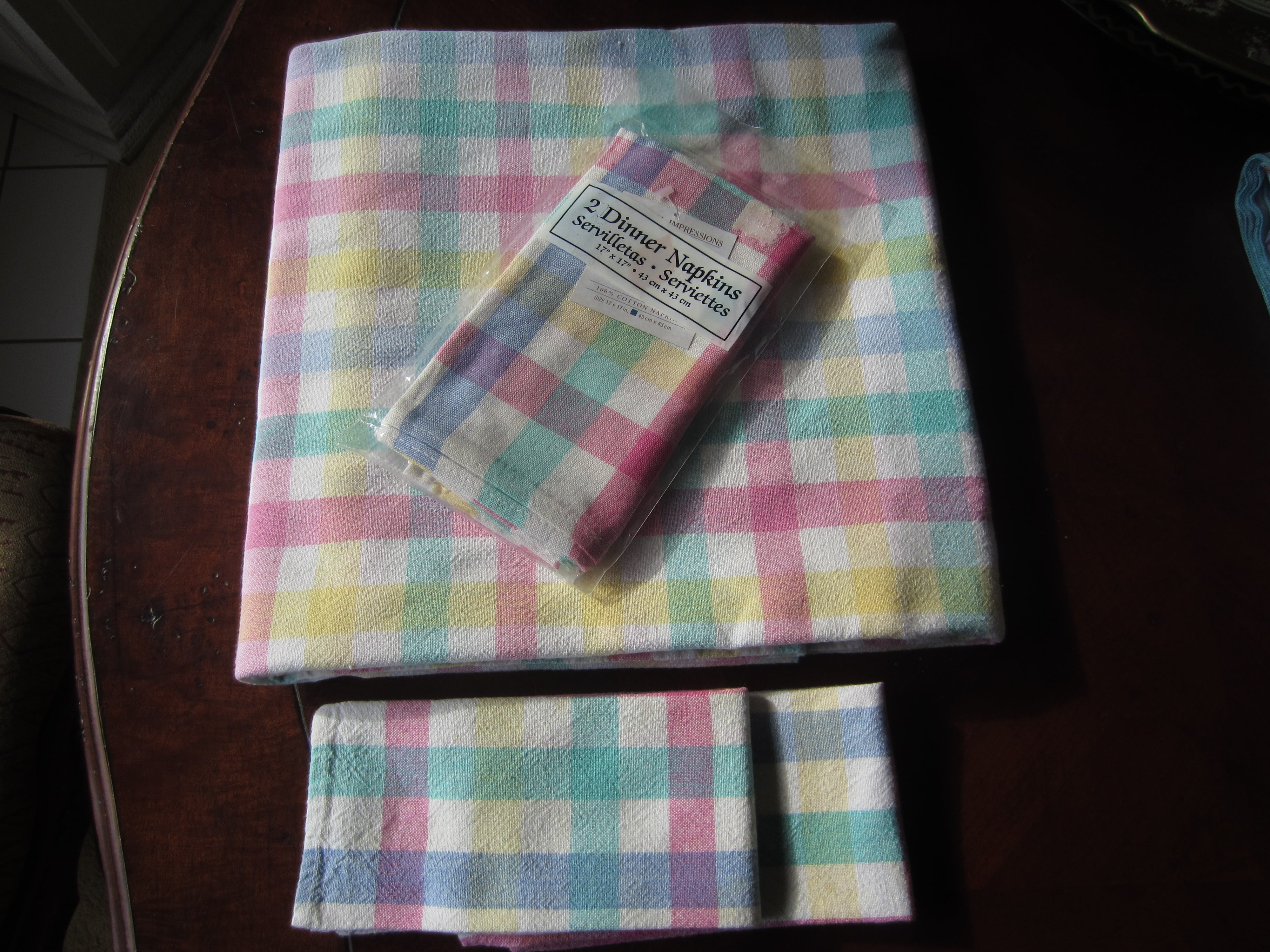 Pastel Plaid Check Spring Time Table Cloth Set